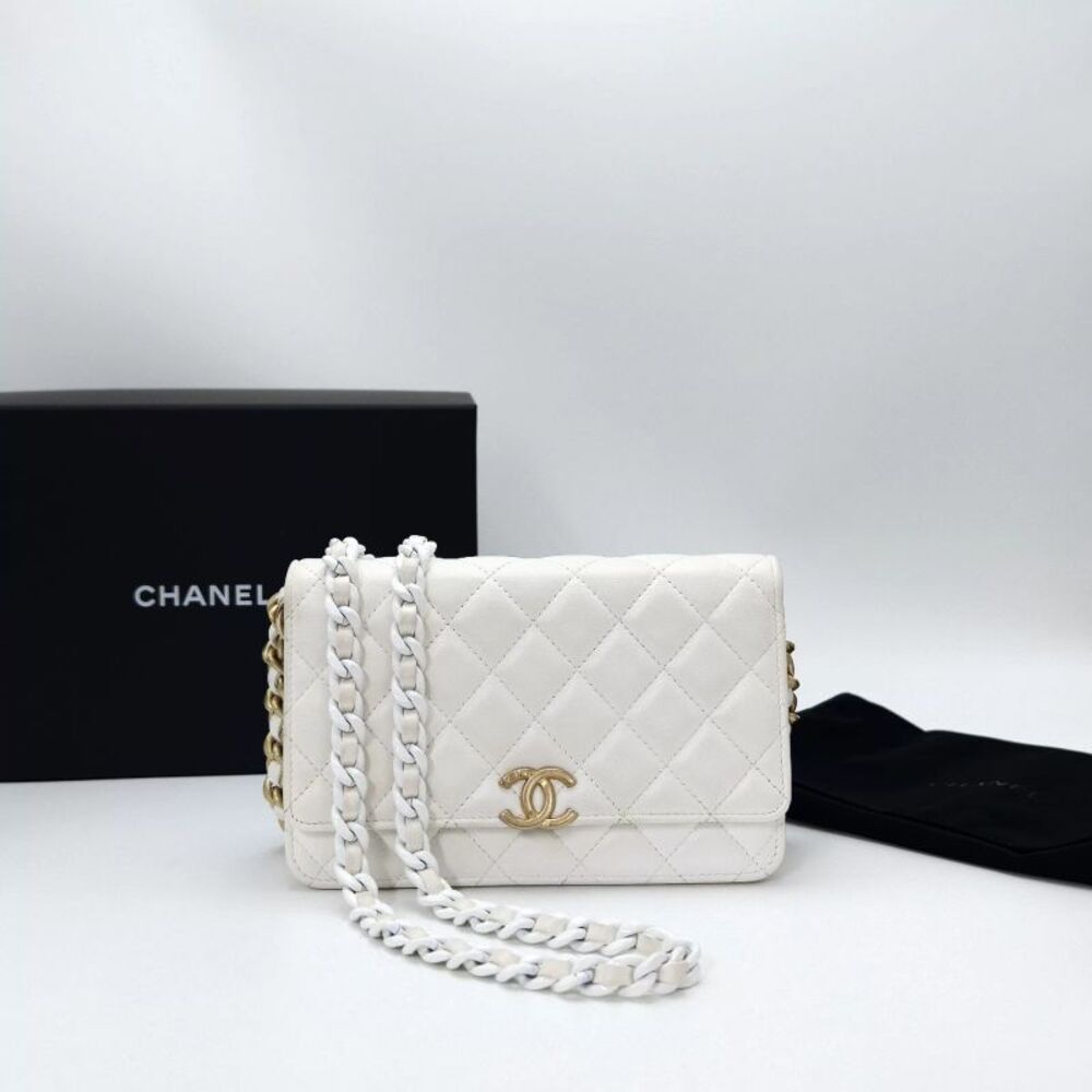 Chanel Women Pre-Loved Bag Very Good Condition